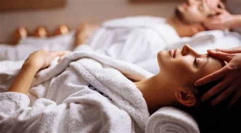 Massage sensuel complet du corps Massage érotique Mendrisio